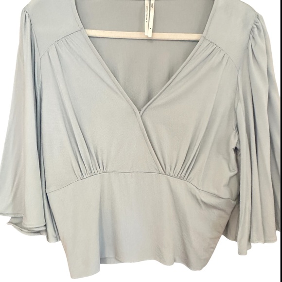 Anthropologie Baby Blue Flutter Bell Sleeve Wrap Crop Top Size Small - Picture 9 of 10